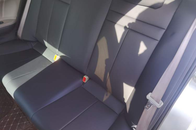 Used Mitsubishi LANCER 2012 1.6L Manual Comfort Edition SEi Interior 1