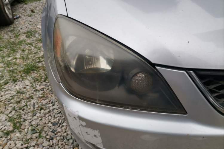 Used Mitsubishi LANCER 2012 1.6L Manual Comfort Edition SEi Right Front Headlight