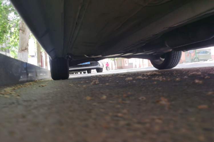 Used Mitsubishi LANCER 2012 1.6L Manual Comfort Edition SEi Chassis Front Right