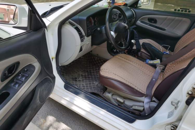 Used Mitsubishi LANCER 2012 1.6L Manual Comfort Edition SEi Driver Seat