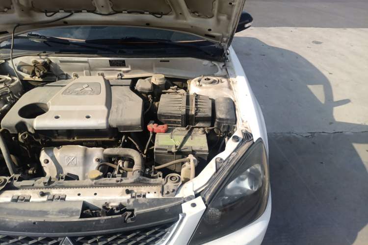 Used Mitsubishi LANCER 2012 1.6L Manual Comfort Edition SEi Engine Bay Left