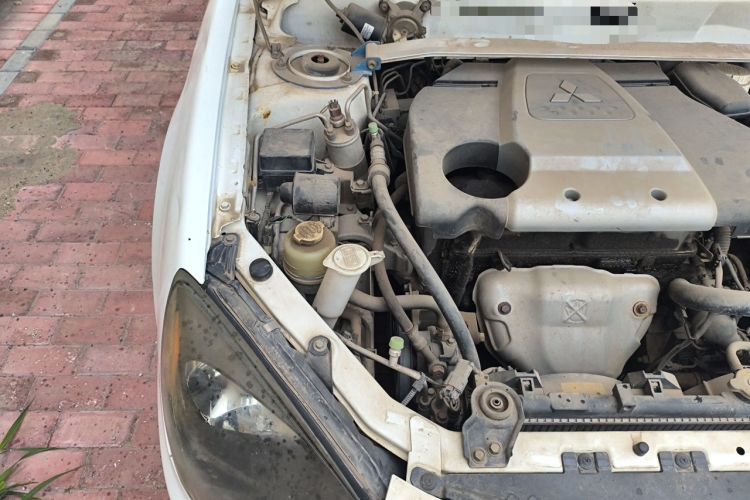 Used Mitsubishi LANCER 2012 1.6L Manual Comfort Edition SEi Engine Bay Right