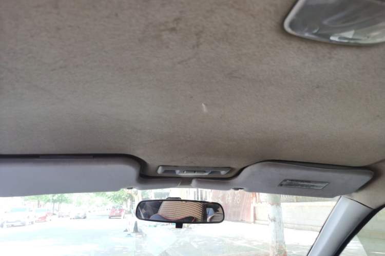 Used Mitsubishi LANCER 2012 1.6L Manual Comfort Edition SEi Headliner