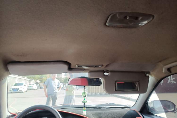 Used Mitsubishi LANCER 2012 1.6L Manual Comfort Edition SEi Headliner
