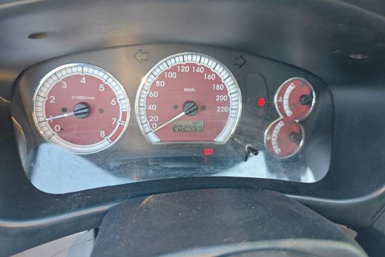 Used Mitsubishi LANCER 2012 1.6L Manual Comfort Edition SEi Odometer Close Up