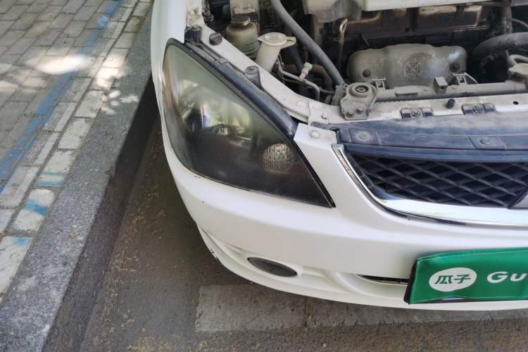 Used Mitsubishi LANCER 2012 1.6L Manual Comfort Edition SEi Right Front Headlight