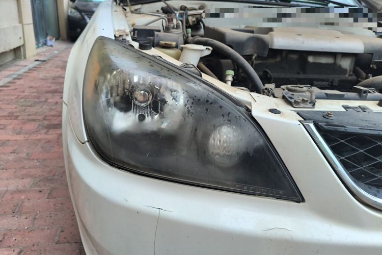 Used Mitsubishi LANCER 2012 1.6L Manual Comfort Edition SEi Right Front Headlight