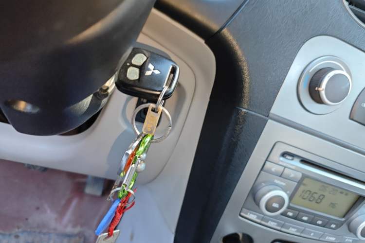 Used Mitsubishi LANCER 2012 1.6L Manual Comfort Edition SEi Vehicle Key