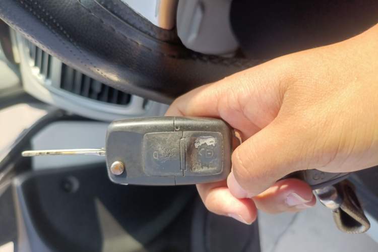 Used Mitsubishi LANCER 2012 1.6L Manual Comfort Edition SEi Vehicle Key