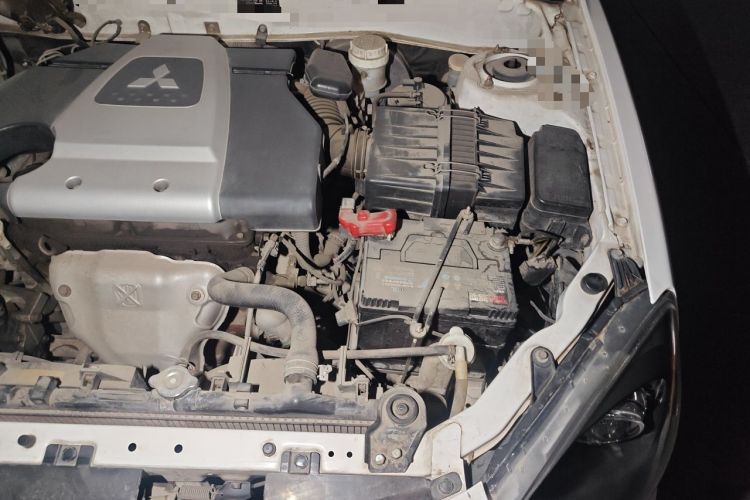Used Mitsubishi LANCER 2015 1.6L Manual S-Design Engine Bay Left