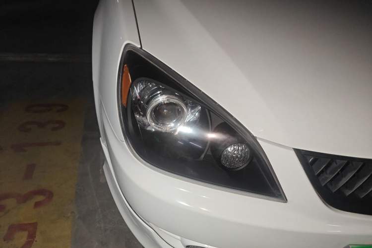 Used Mitsubishi LANCER 2015 1.6L Manual S-Design Right Front Headlight