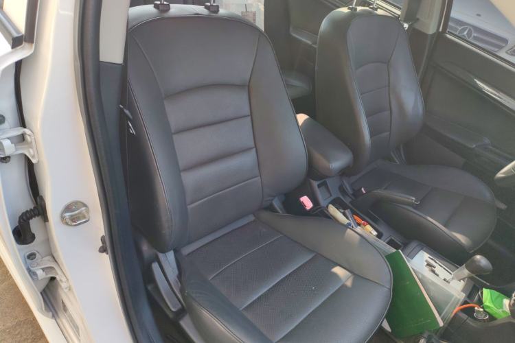 Used Mitsubishi Lancer EX 2014 Racing Edition 1.8L CVT Comfort Model Right Front Seat
