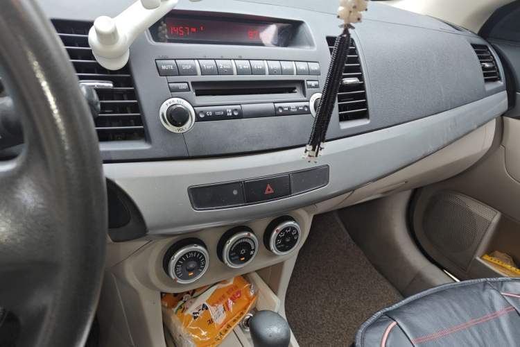Used Mitsubishi Lancer EX 2010 Fashion Edition 1.8L CVT Comfort Trim Audio And AC Panel