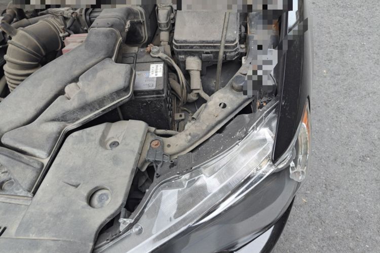 Used Mitsubishi Lancer EX 2010 Fashion Edition 1.8L CVT Comfort Trim Engine Bay Left