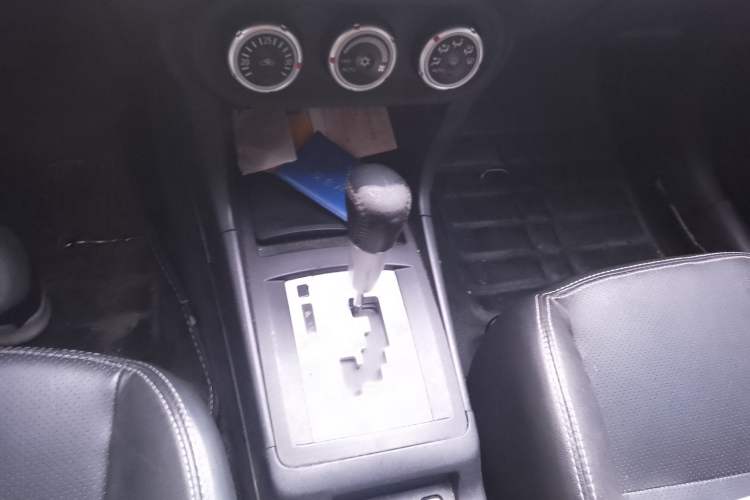 Used Mitsubishi Lancer EX 2010 ZhiShang Edition 1.8L CVT Luxury Model Gear Lever