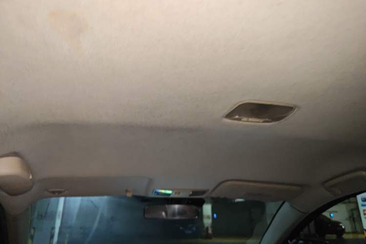 Used Mitsubishi Lancer EX 2010 Fashion Edition 1.8L Manual Comfort Trim Headliner