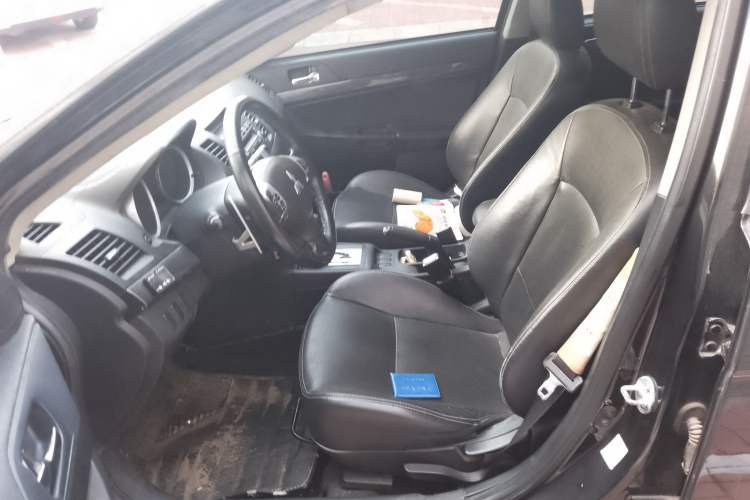 Used Mitsubishi Lancer EX 2010 ZhiShang Edition 1.8L CVT Luxury Model Left Front Seat