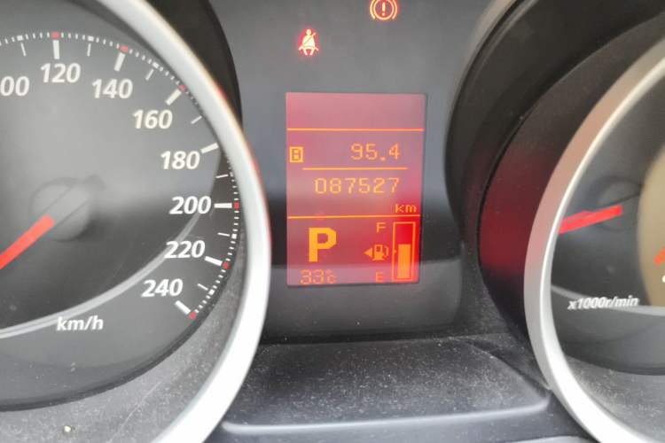 Used Mitsubishi Lancer EX 2010 Fashion Edition 1.8L CVT Comfort Trim Odometer Close Up
