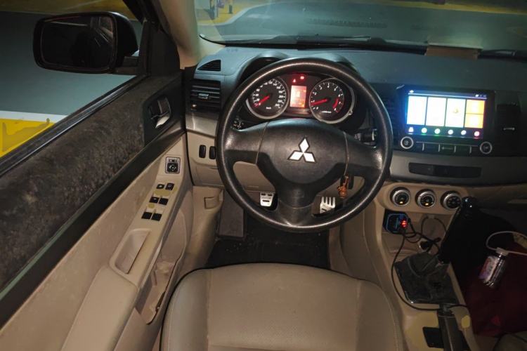 Used Mitsubishi Lancer EX 2010 Fashion Edition 1.8L Manual Comfort Trim Steering Wheel