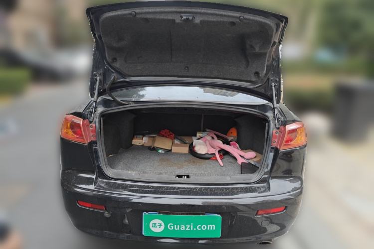 Used Mitsubishi Lancer EX 2010 Fashion Edition 1.8L CVT Comfort Trim Trunk