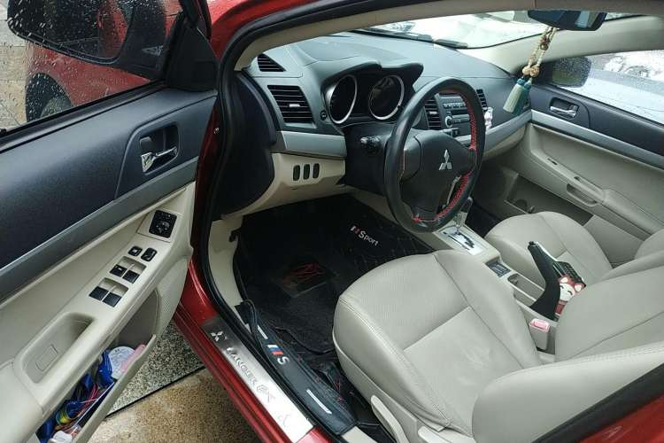 Used Mitsubishi Lancer EX 2010 Fashion Edition 1.8L CVT Comfort Trim Driver Seat