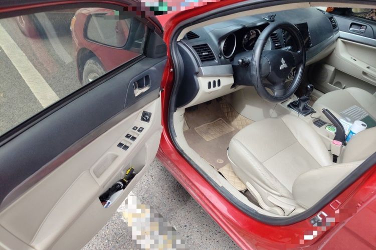Used Mitsubishi Lancer EX 2010 Fashion Edition 1.8L Manual Intelligent Type Driver Seat