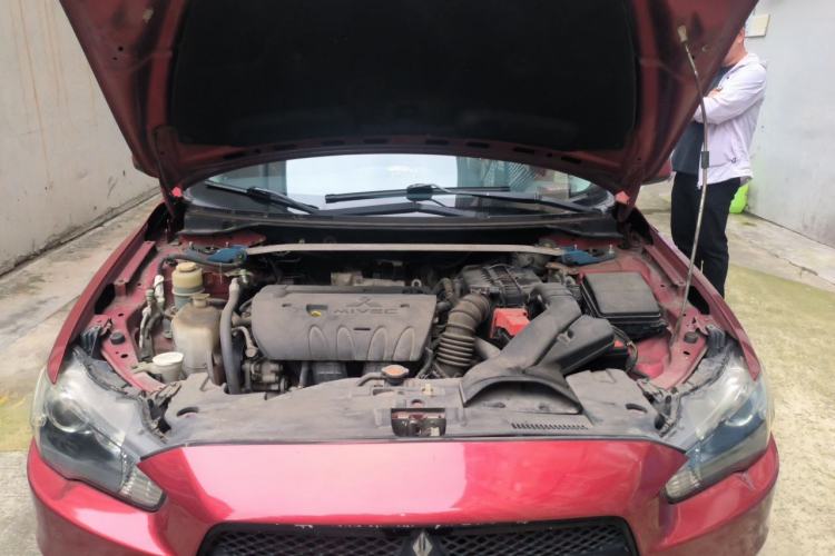 Used Mitsubishi Lancer EX 2010 Fashion Edition 1.8L Manual Comfort Trim Engine Bay