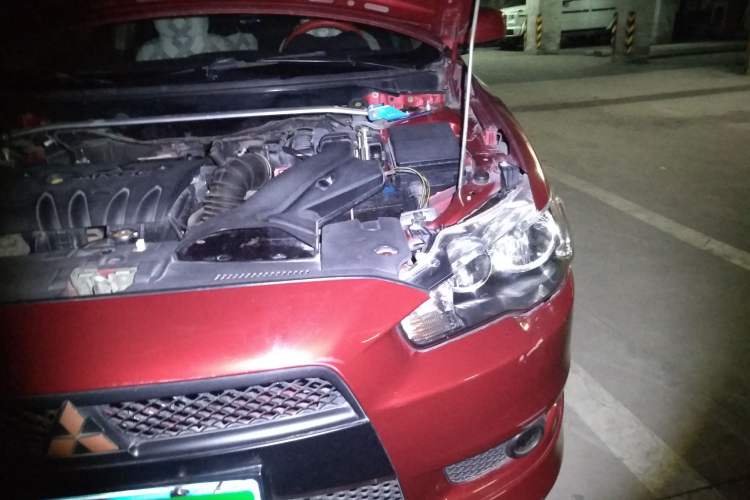 Used Mitsubishi Lancer EX 2010 Sports Edition 2.0L Manual Luxury Model Engine Bay Left