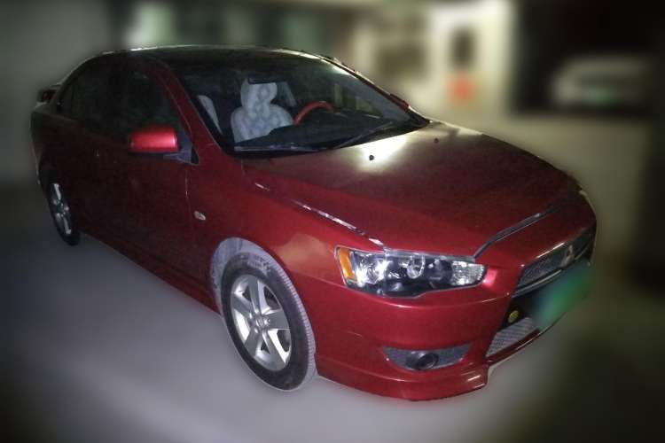 Used Mitsubishi Lancer EX 2010 Sports Edition 2.0L Manual Luxury Model Front Right 45 Deg