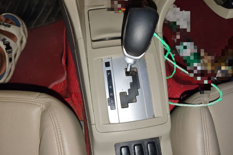 Used Mitsubishi Lancer EX 2010 Fashion Edition 1.8L CVT Comfort Trim Gear Lever