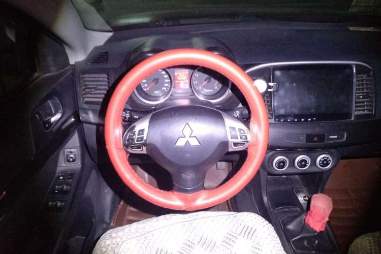Used Mitsubishi Lancer EX 2010 Sports Edition 2.0L Manual Luxury Model Steering Wheel