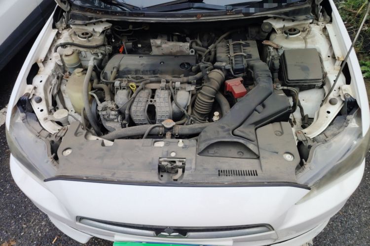 Used Mitsubishi Lancer EX 2010 ZhiShang Edition 1.8L CVT Luxury Model Engine Bay