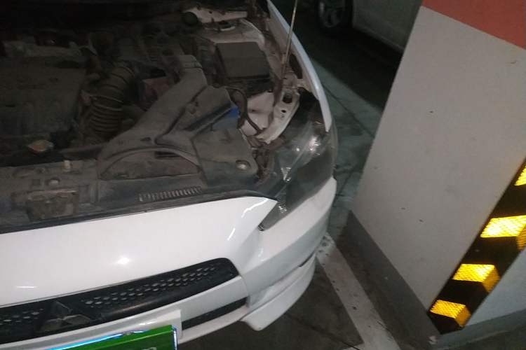Used Mitsubishi Lancer EX 2010 Chasing Edition 1.8L Manual Luxury Model Engine Bay Left