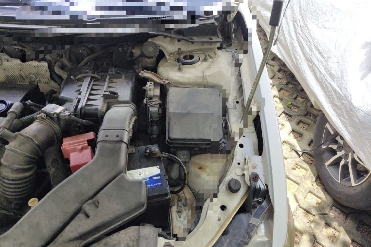 Used Mitsubishi Lancer EX 2010 ZhiShang Edition 1.8L CVT Luxury Model Engine Bay Left
