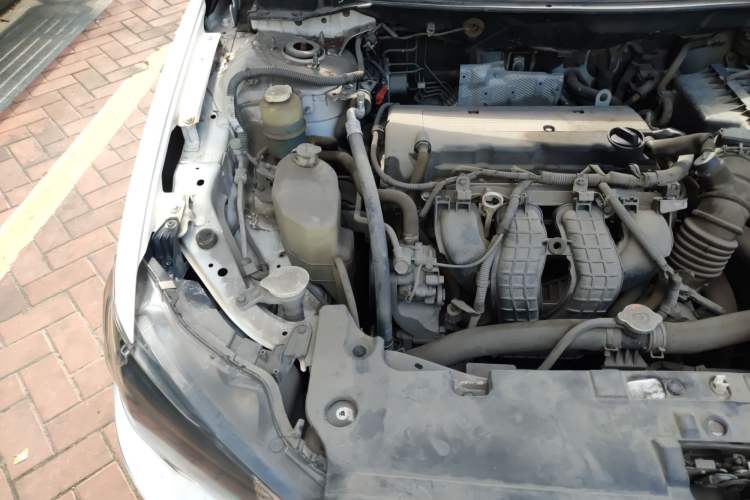 Used Mitsubishi Lancer EX 2010 Fashion Edition 1.8L Manual Comfort Trim Engine Bay Right