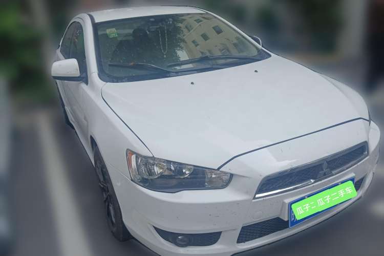 Used Mitsubishi Lancer EX 2010 Fashion Edition 1.8L CVT Comfort Trim Front Right 45 Deg