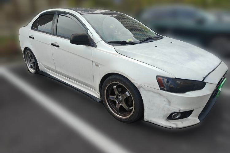Used Mitsubishi Lancer EX 2010 Fashion Edition 1.8L CVT Luxury Version Front Right 45 Deg