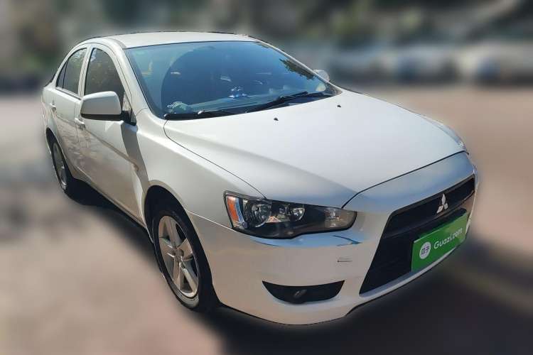 Used Mitsubishi Lancer EX 2010 Fashion Edition 1.8L Manual Comfort Trim Front Right 45 Deg