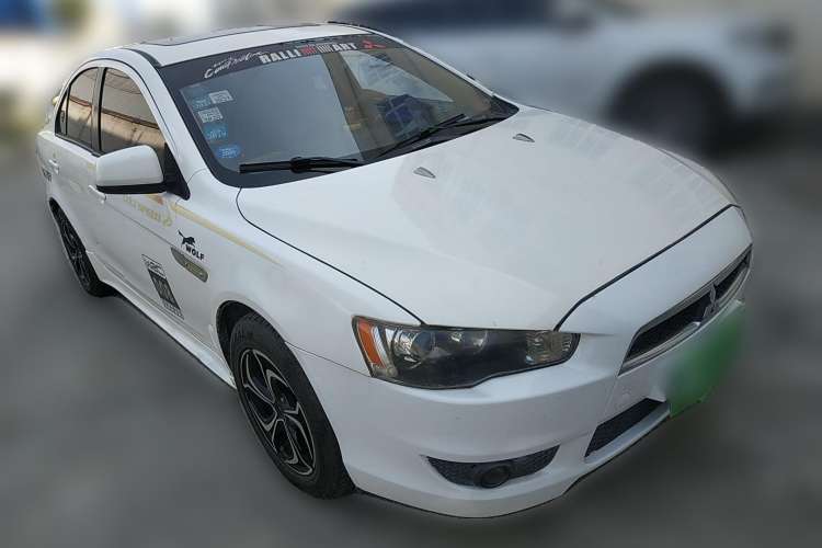 Used Mitsubishi Lancer EX 2010 ZhiShang Edition 1.8L CVT Luxury Model Front Right 45 Deg