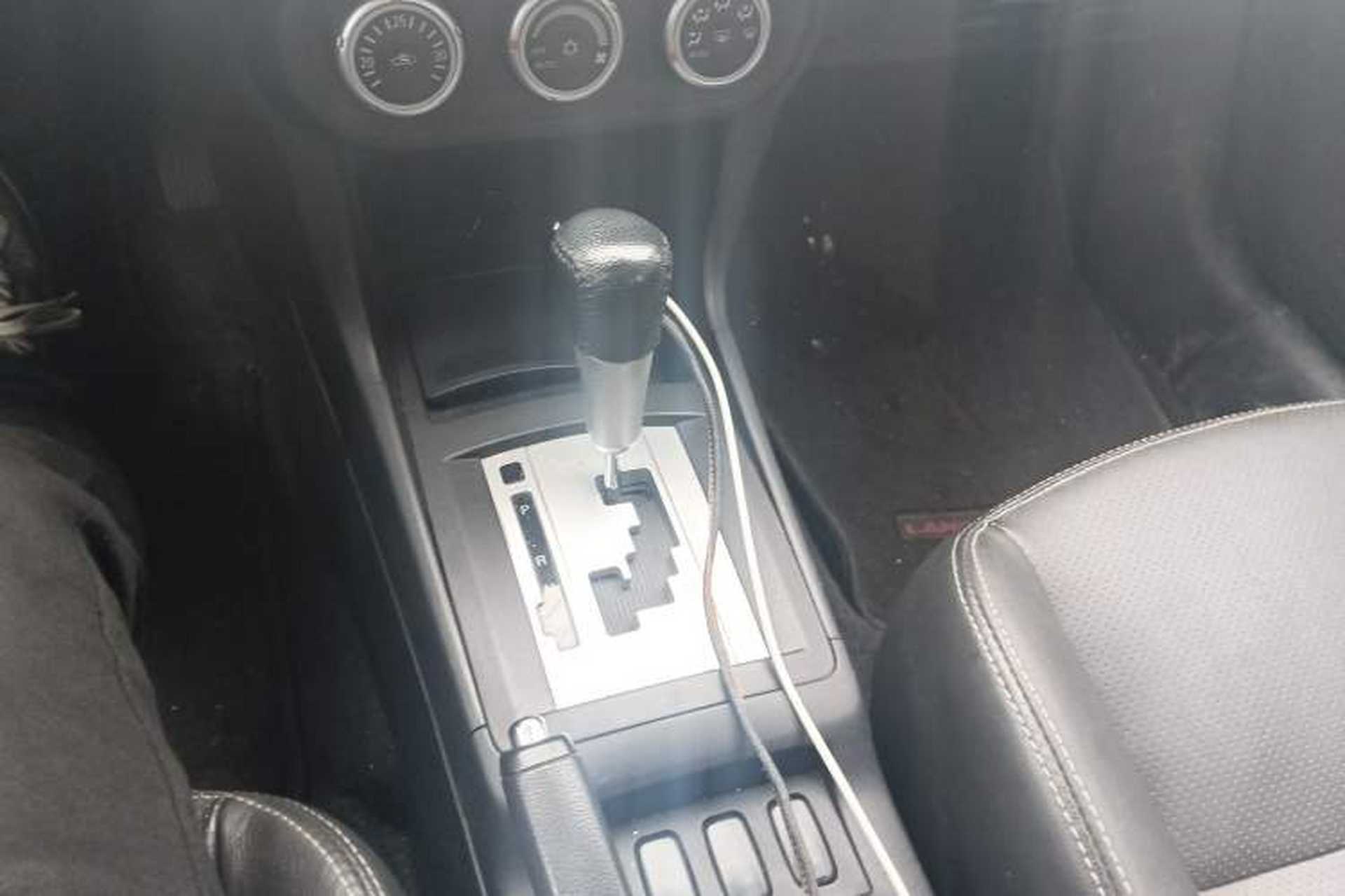 Used Mitsubishi Lancer EX 2010 ZhiShang Edition 1.8L CVT Luxury Model Gear Lever