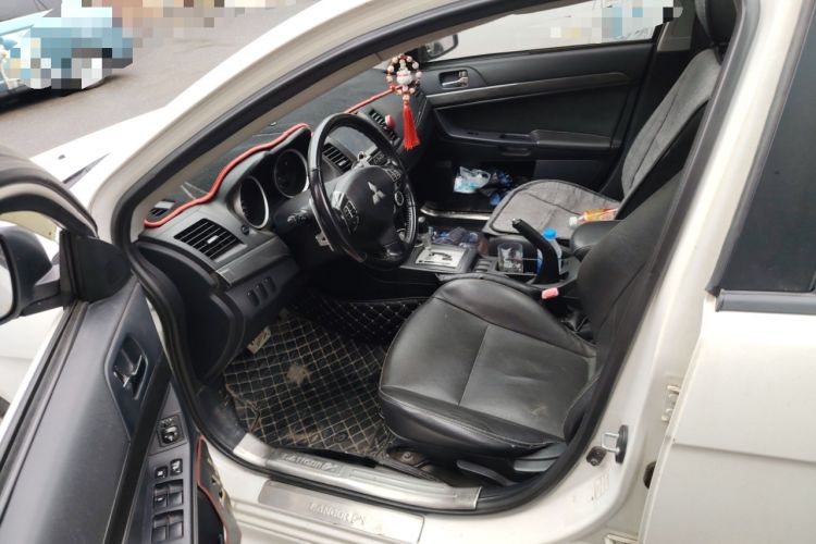 Used Mitsubishi Lancer EX 2010 ZhiShang Edition 1.8L CVT Luxury Model Left Front Seat