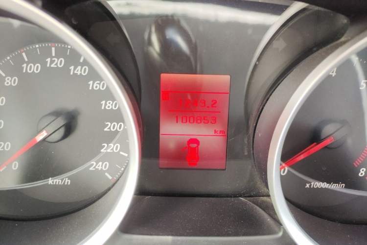Used Mitsubishi Lancer EX 2010 ZhiShang Edition 1.8L CVT Luxury Model Odometer Close Up