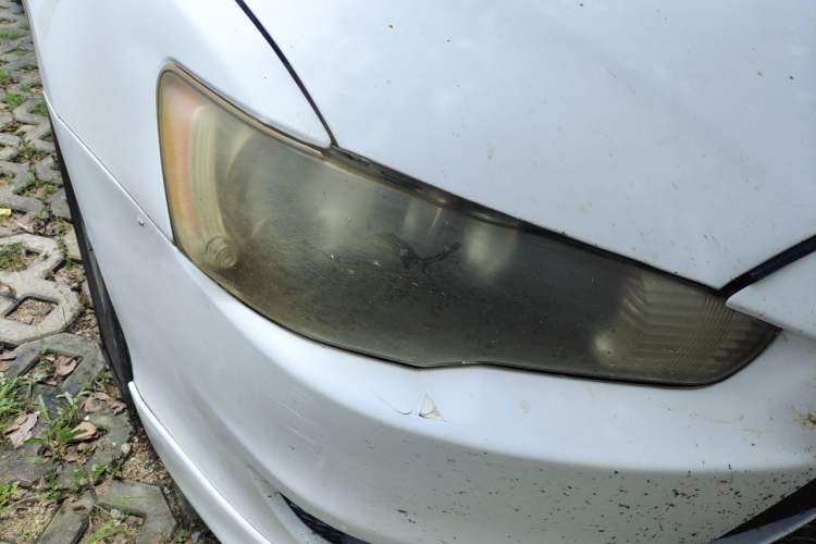 Used Mitsubishi Lancer EX 2010 ZhiShang Edition 1.8L CVT Luxury Model Right Front Headlight