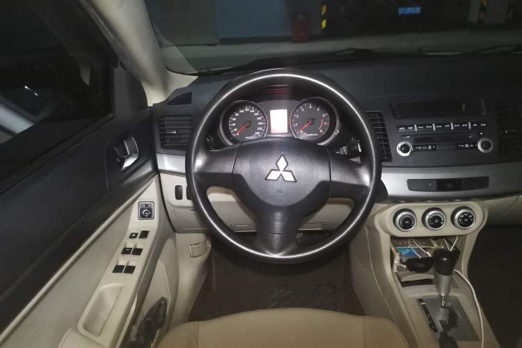 Used Mitsubishi Lancer EX 2010 Fashion Edition 1.8L CVT Comfort Trim Steering Wheel