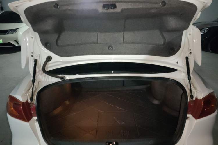 Used Mitsubishi Lancer EX 2010 Sport Version 2.0L CVT Flagship Edition Trunk