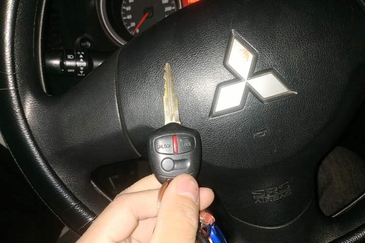 Used Mitsubishi Lancer EX 2010 Chasing Edition 1.8L Manual Luxury Model Vehicle Key