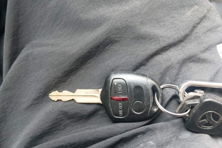 Used Mitsubishi Lancer EX 2010 Fashion Edition 1.8L CVT Comfort Trim Vehicle Key