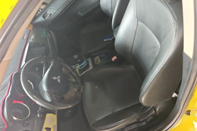 Used Mitsubishi Lancer EX 2010 Chasing Edition 1.8L Manual Luxury Model Left Front Seat