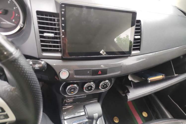 Used Mitsubishi Lancer EX 2011 Chasing Edition 1.8L CVT Luxury Model Audio And AC Panel
