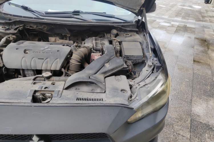 Used Mitsubishi Lancer EX 2011 Chasing Edition 1.8L CVT Luxury Model Engine Bay Left